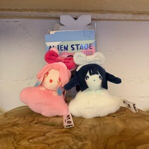 Official Alien Stage Mizi & Sua Bunny Rabbit Heart Plush Pendant Confirmed